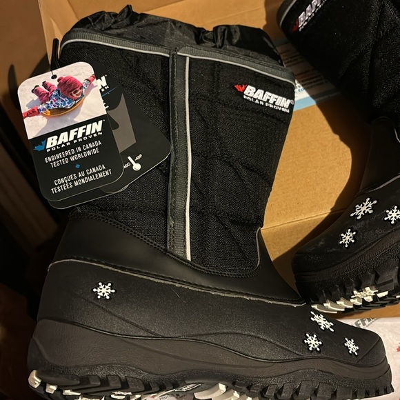 Baffin “Cheree” Polar Proven Black Insulated Snow Boots Size 5 Youth Unisex - Picture 3 of 16